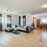 Ferienvilla Ena By Interhome * Pula