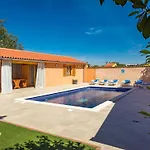 Vikendica Ferienvilla Ena By Interhome