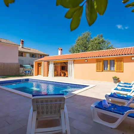 Ferienvilla Ena By Interhome Tatil Evi