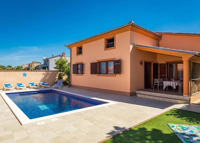 Semesterbostad Ferienvilla Ena By Interhome