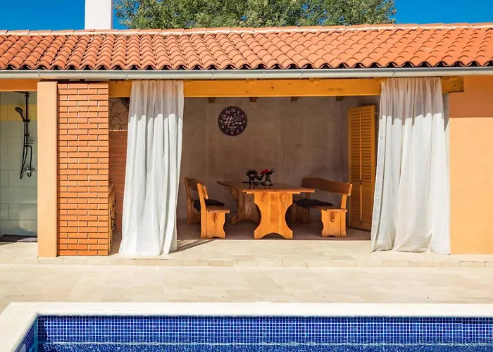 Ferienvilla Ena By Interhome Tatil Evi