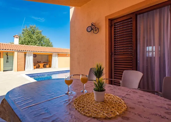 Ferienvilla Ena By Interhome Tatil Evi