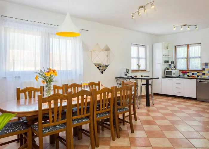 Ferienvilla Ena By Interhome Tatil Evi